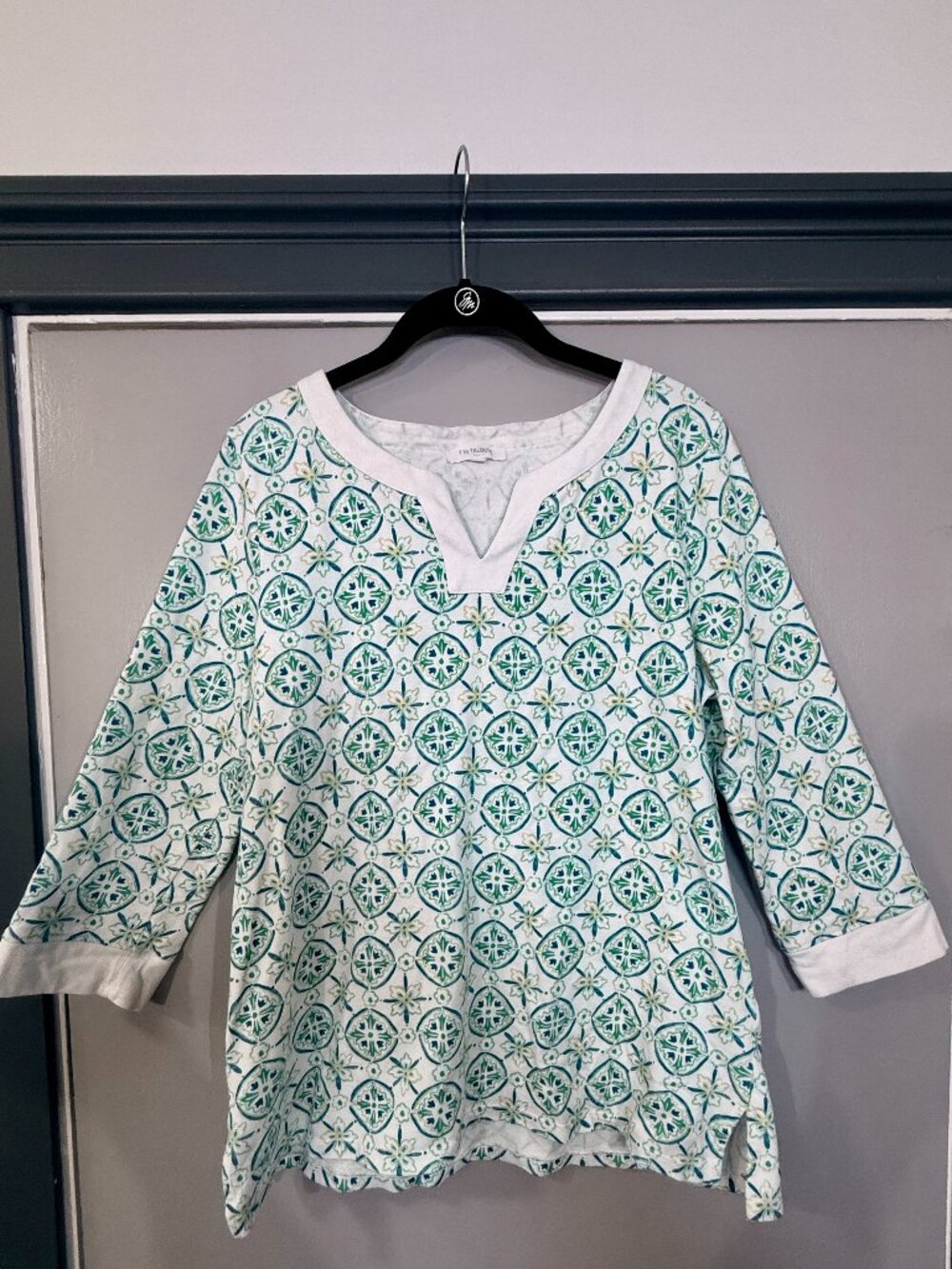 T by Talbots Petite Large Blue Green Medallion Print Split Neck Top LP